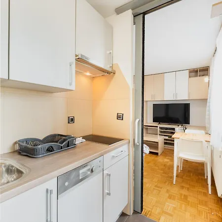 Beni Apartment *