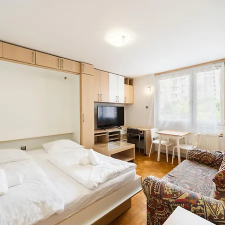 Apartment Beni *